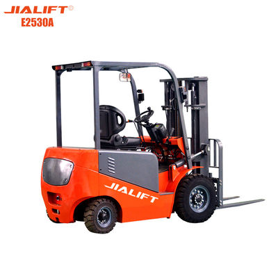 جودة  2500kg Counter Balance Fork Lift Truck 12kw Lift Motor مصنع